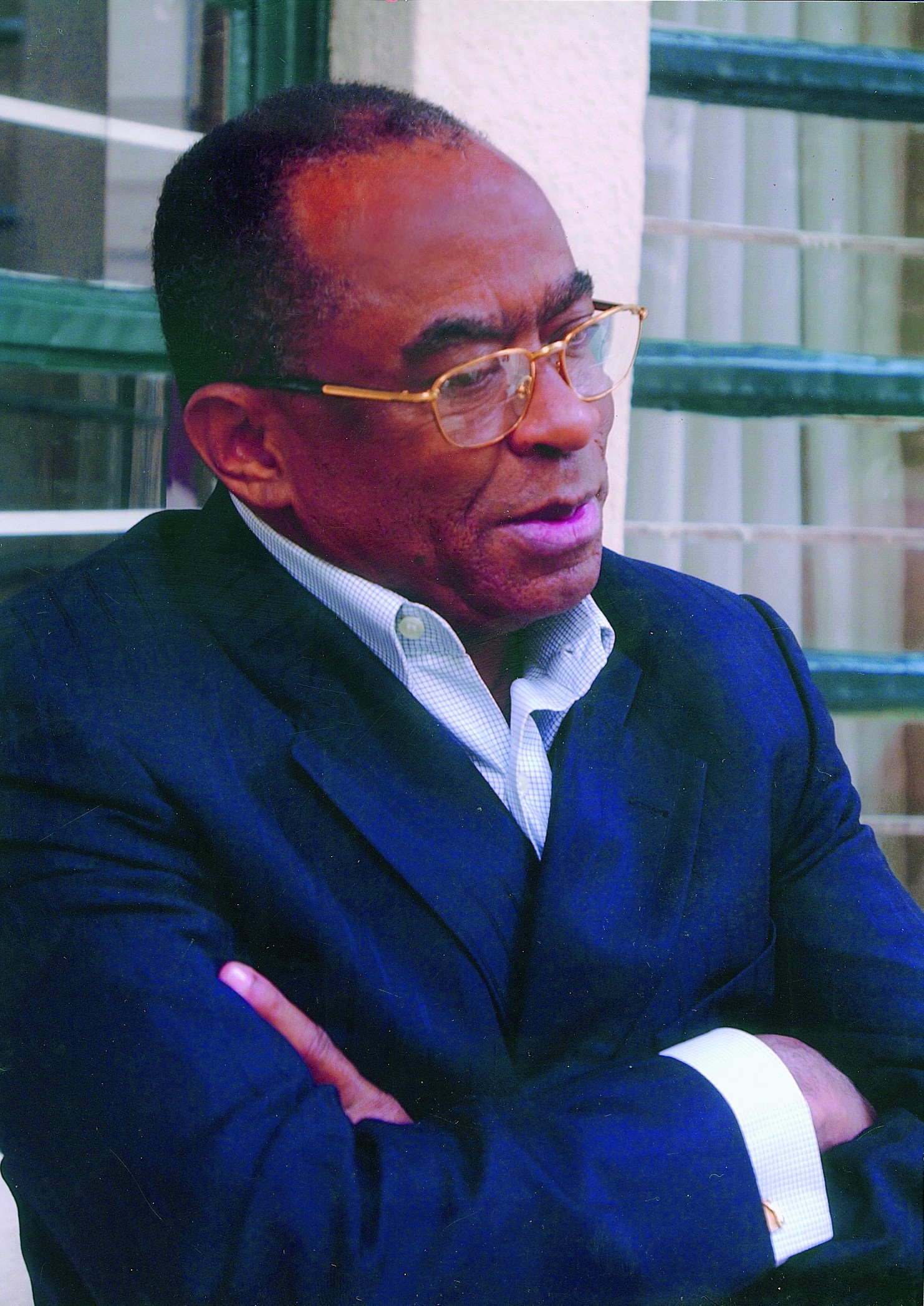 Cándido Gerón dona documentos inéditos escritos por Antonio Fernández Spencer